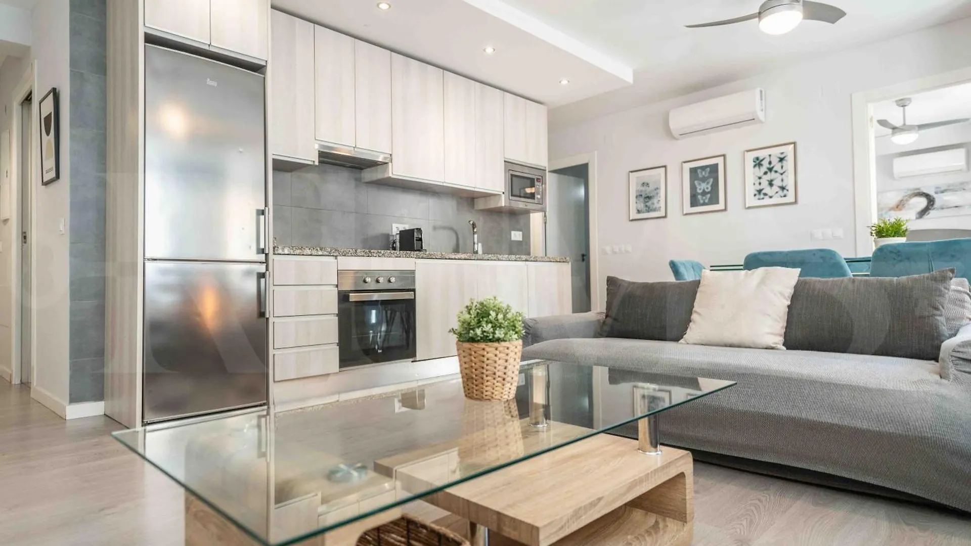 Apartamento Cosy Flat With Private Balcony - Historic Center By Rems Málaga España